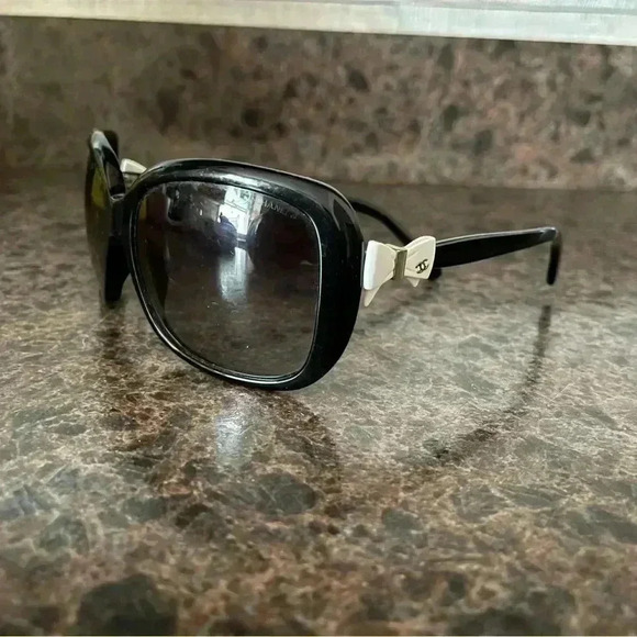 Chanel Sunglasses - Picture 2 of 8